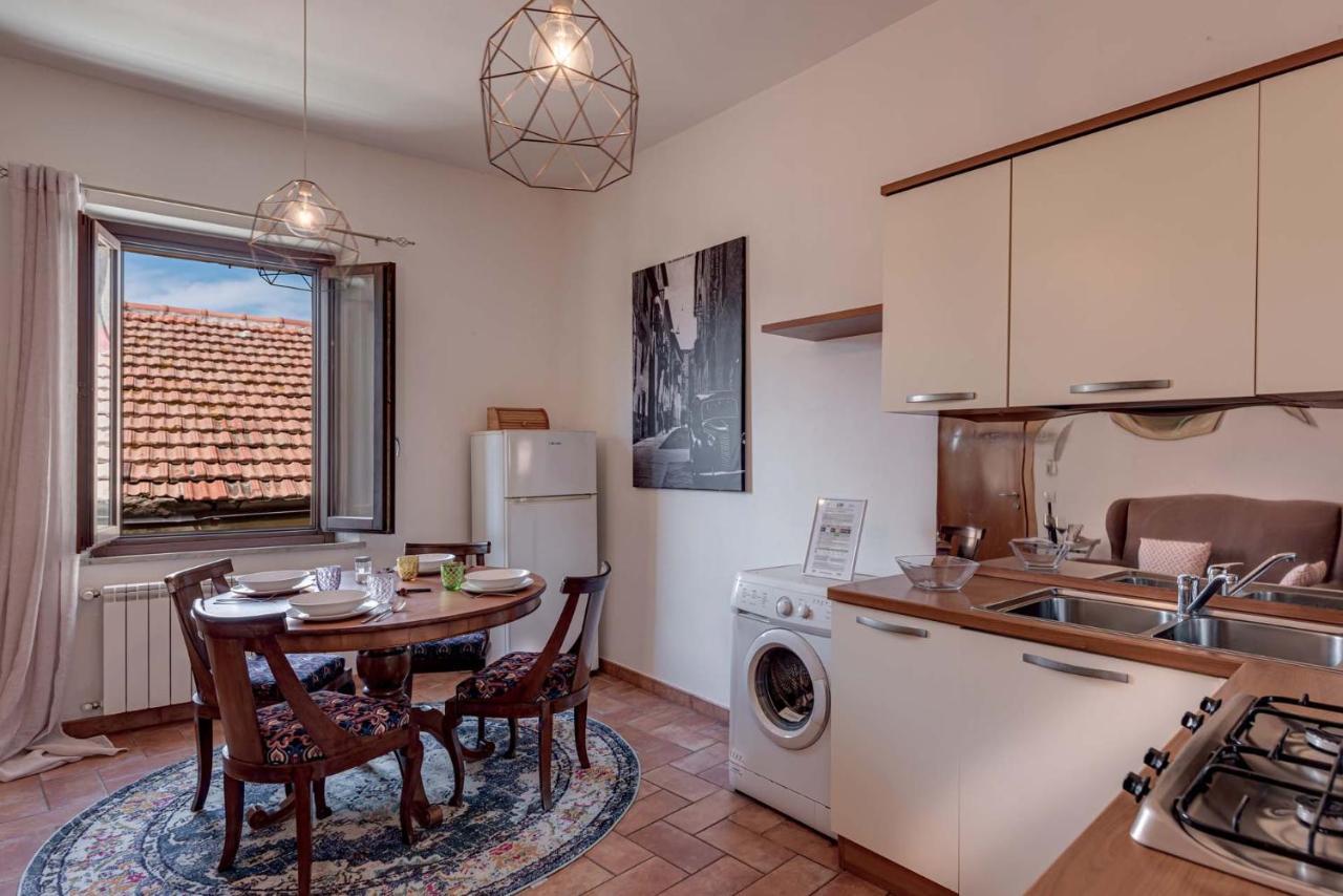 Vedetta Townhouse - camere e appartamenti nel centro storico by Be Vedetta Scarlino Esterno foto